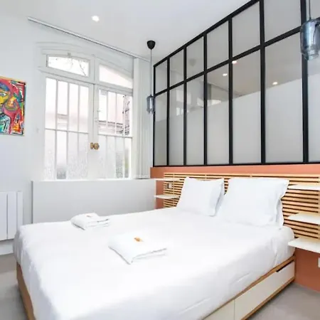 Charming -3br/6p-gare Du Nord/montmartre Apartment Paris