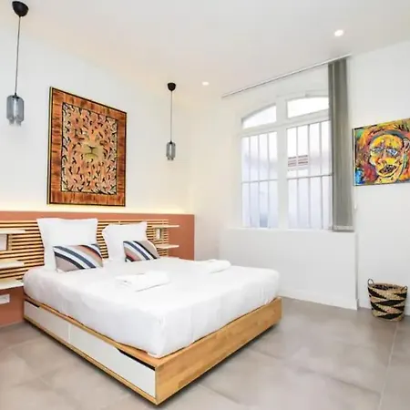 Charming -3br/6p-gare Du Nord/montmartre Paris